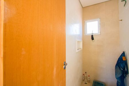 Apartamento à venda com 108m², 2 quartos e 1 vaga Apartamento à venda com 108m², 2 quartos e 1 vagaBanheiro do quarto 1
