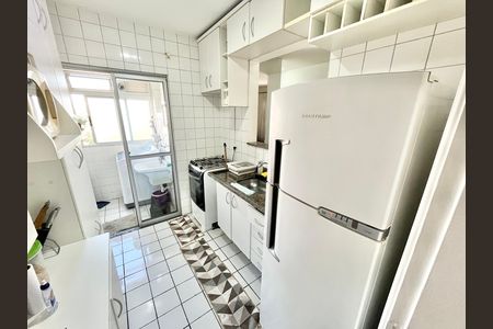 Apartamento à venda com 55m², 2 quartos e 1 vaga Apartamento à venda com 55m², 2 quartos e 1 vagaCozinha