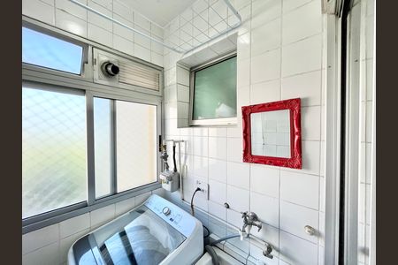 Apartamento à venda com 55m², 2 quartos e 1 vaga Apartamento à venda com 55m², 2 quartos e 1 vagaÁrea de Serviço