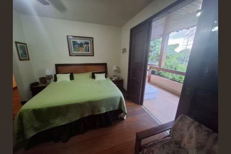 Casa à venda com 5 quartos, 400m² em Mangabeiras, Belo Horizonte