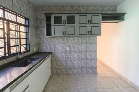 Casa para alugar com 71m², 3 quartos e 1 vaga Casa para alugar com 71m², 3 quartos e 1 vagaCozinha