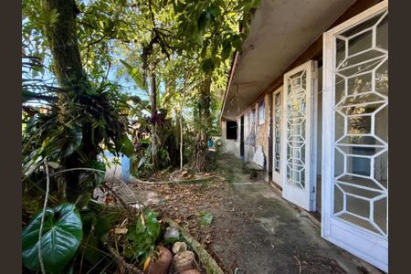 Casa à venda com 206m², 3 quartos e 6 vagas