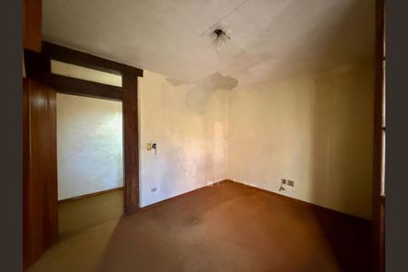 Casa à venda com 3 quartos, 206m² em Chácara Monte Alegre, São Paulo