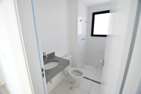 Apartamento à venda com 65m², 3 quartos e 1 vagaBanheiro Social