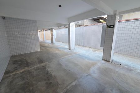 Apartamento para alugar com 65m², 2 quartos e 1 vaga Apartamento para alugar com 65m², 2 quartos e 1 vagaGaragem