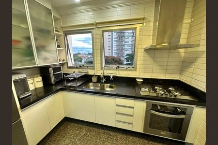 Apartamento à venda com 169m², 3 quartos e 3 vagas Apartamento à venda com 169m², 3 quartos e 3 vagasFoto 12