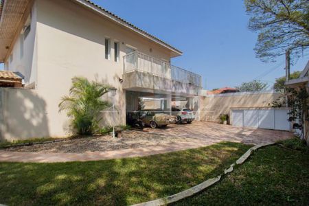 Casa à venda com 330m², 4 quartos e 6 vagas