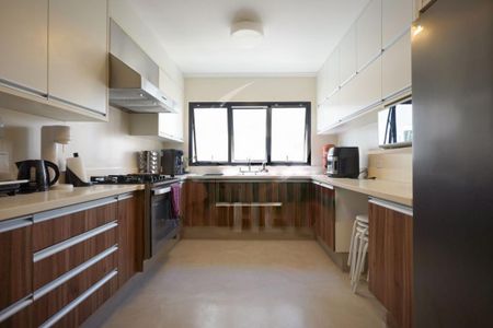 Apartamento à venda com 271m², 4 quartos e 4 vagas
