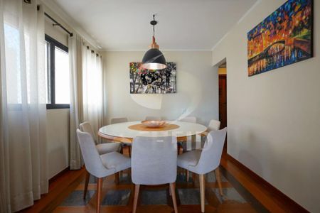 Apartamento à venda com 271m², 4 quartos e 4 vagas