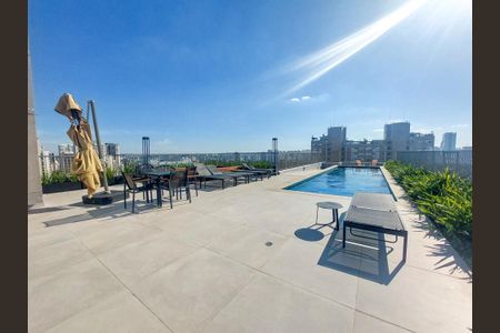 Apartamento à venda com 42m², 2 quartos e sem vagaÁrea comum - Piscina