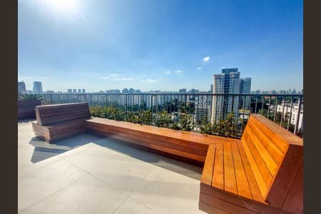 Apartamento à venda com 42m², 2 quartos e sem vagaÁrea comum - Piscina
