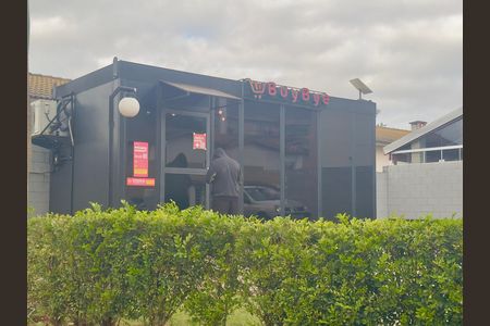 Casa de condomínio para alugar com 55m², 2 quartos e 1 vaga Casa de condomínio para alugar com 55m², 2 quartos e 1 vagaMini mercado