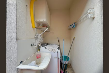 Casa de condomínio para alugar com 55m², 2 quartos e 1 vaga Casa de condomínio para alugar com 55m², 2 quartos e 1 vagaÁrea de Serviço