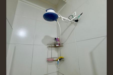 Casa de condomínio para alugar com 55m², 2 quartos e 1 vaga Casa de condomínio para alugar com 55m², 2 quartos e 1 vagaBanheiro