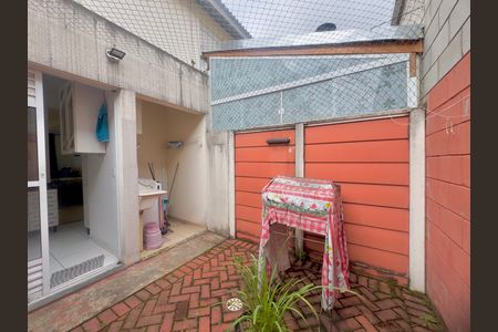 Casa de condomínio para alugar com 55m², 2 quartos e 1 vaga Casa de condomínio para alugar com 55m², 2 quartos e 1 vagaQuintal