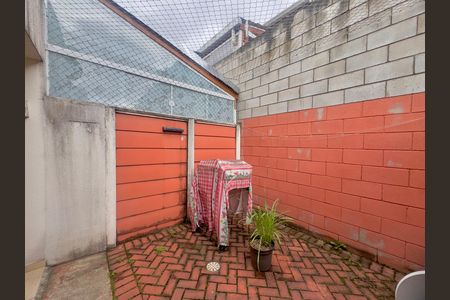 Casa de condomínio para alugar com 55m², 2 quartos e 1 vaga Casa de condomínio para alugar com 55m², 2 quartos e 1 vagaQuintal