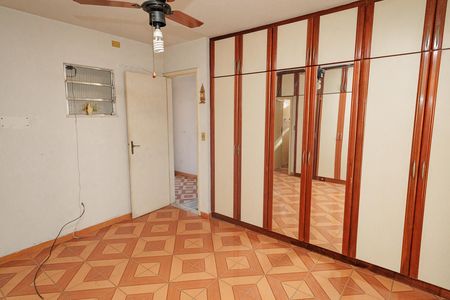 Casa à venda com 352m², 6 quartos e 2 vagas Casa à venda com 352m², 6 quartos e 2 vagasSuíte 2