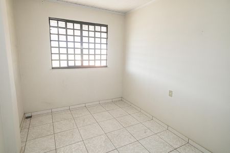 Casa à venda com 352m², 6 quartos e 2 vagas Casa à venda com 352m², 6 quartos e 2 vagasQuarto 1
