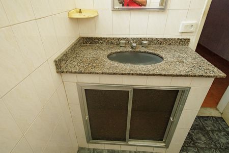 Casa à venda com 352m², 6 quartos e 2 vagas Casa à venda com 352m², 6 quartos e 2 vagasBanheiro da Suíte 1