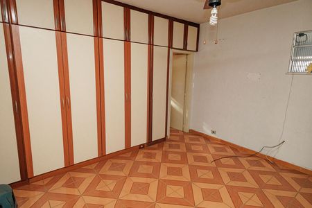 Casa à venda com 352m², 6 quartos e 2 vagas Casa à venda com 352m², 6 quartos e 2 vagasSuíte 2