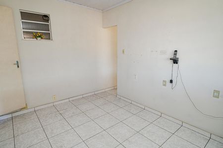 Casa à venda com 352m², 6 quartos e 2 vagas Casa à venda com 352m², 6 quartos e 2 vagasQuarto 3