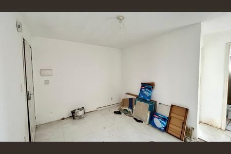 Sala de apartamento à venda com 2 quartos, 40m² em Vila Alzira, Guarulhos