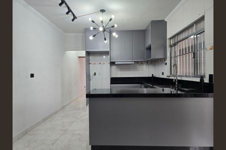 Casa para alugar com 146m², 1 quarto e 4 vagas Casa para alugar com 146m², 1 quarto e 4 vagasCozinha