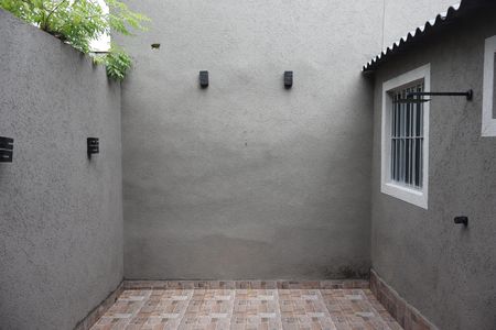 Casa para alugar com 146m², 1 quarto e 4 vagasQuintal Fundos 