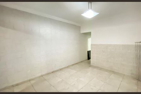 Sala  de casa para alugar com 1 quarto, 60m² em Jardim Keralux, São Paulo