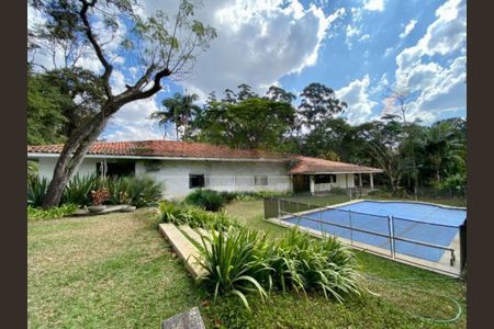 Casa à venda com 4 quartos, 560m² em Chácara Flora, São Paulo