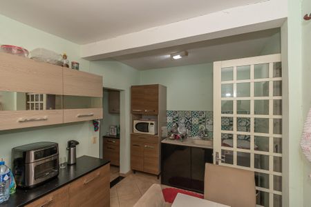 Casa de condomínio à venda com 82m², 2 quartos e 1 vagaCozinha 