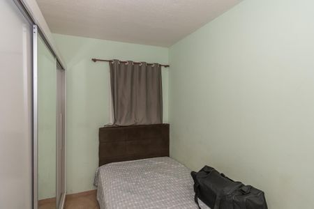 Casa de condomínio à venda com 82m², 2 quartos e 1 vagaQuarto 2