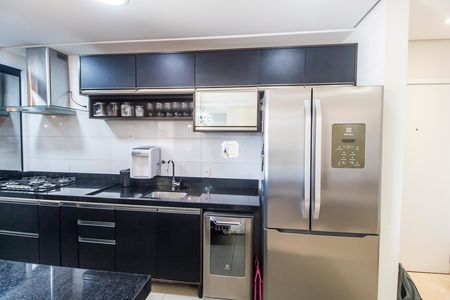 Apartamento para alugar com 112m², 2 quartos e 2 vagas Apartamento para alugar com 112m², 2 quartos e 2 vagasCozinha
