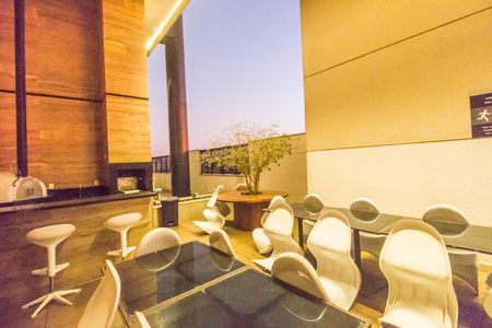Apartamento para alugar com 112m², 2 quartos e 2 vagasÁrea comum - Salão de festas