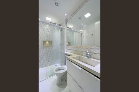 Apartamento à venda com 60m², 3 quartos e 1 vaga Apartamento à venda com 60m², 3 quartos e 1 vagaBanheiro 2