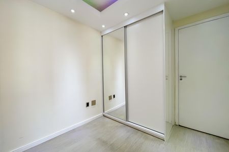 Apartamento à venda com 60m², 3 quartos e 1 vaga Apartamento à venda com 60m², 3 quartos e 1 vagaSuíte