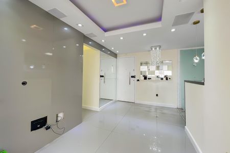 Apartamento à venda com 60m², 3 quartos e 1 vaga Apartamento à venda com 60m², 3 quartos e 1 vagaSala