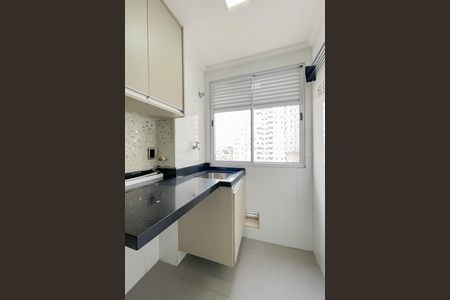 Apartamento à venda com 60m², 3 quartos e 1 vaga Apartamento à venda com 60m², 3 quartos e 1 vagaCozinha e Área de Serviço