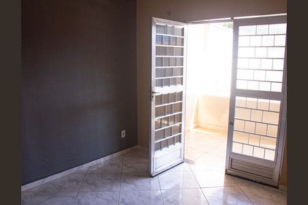 Casa para alugar com 3 quartos, 130m² em Guaratiba, Rio de Janeiro