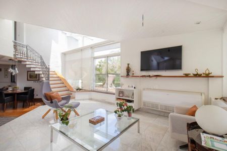 Apartamento à venda com 3 quartos, 708m² em Real Parque, São Paulo