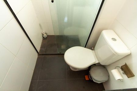 Apartamento para alugar com 45m², 2 quartos e 1 vaga Apartamento para alugar com 45m², 2 quartos e 1 vagaBanheiro