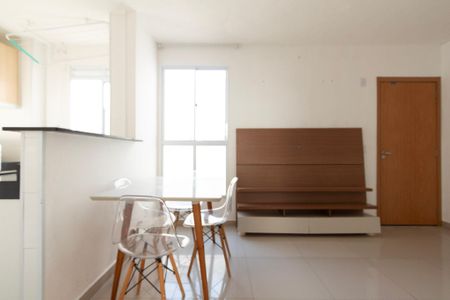 Apartamento para alugar com 45m², 2 quartos e 1 vaga Apartamento para alugar com 45m², 2 quartos e 1 vagaSala