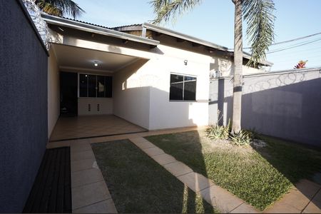 Casa à venda com 3 quartos, 210m² em Jardim Atlântico, Goiânia