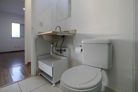Apartamento para alugar com 67m², 2 quartos e 1 vaga Apartamento para alugar com 67m², 2 quartos e 1 vagaBanheiro
