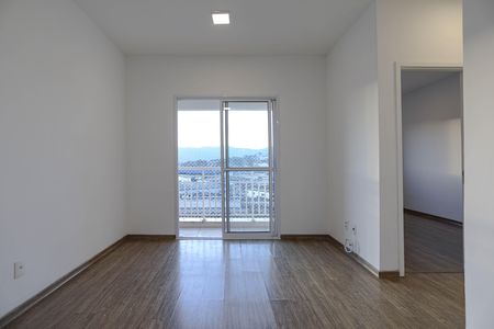 Apartamento para alugar com 67m², 2 quartos e 1 vaga Apartamento para alugar com 67m², 2 quartos e 1 vagaSala