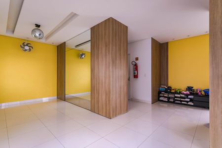 Apartamento para alugar com 67m², 2 quartos e 1 vaga Apartamento para alugar com 67m², 2 quartos e 1 vagaÁrea Comum