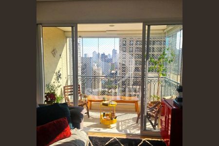 Apartamento à venda com 3 quartos, 100m² em Jardim das Acacias, São Paulo