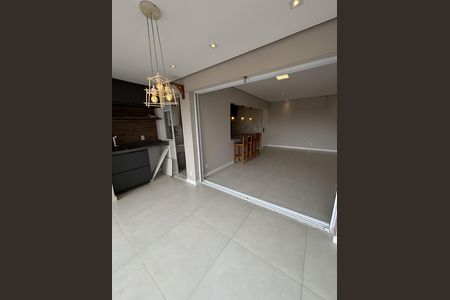 Apartamento à venda com 93m², 2 quartos e 2 vagas Apartamento à venda com 93m², 2 quartos e 2 vagasCozinha