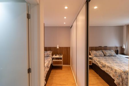 Apartamento à venda com 83m², 3 quartos e 2 vagas Apartamento à venda com 83m², 3 quartos e 2 vagasBanheiro da Suíte
