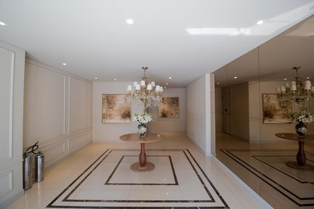Apartamento à venda com 83m², 3 quartos e 2 vagas Apartamento à venda com 83m², 3 quartos e 2 vagasÁrea comum - Hall de entrada